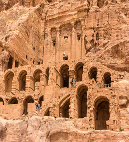 Budget tours the package tour operator to Petra